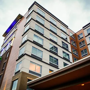 https://holiday-inn-express-suites-louisville-downtown.hotels-louisville.com