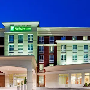 https://holiday-inn-hotel-suites-williamsburg-historic-gateway.williamsburghotelsusa.com