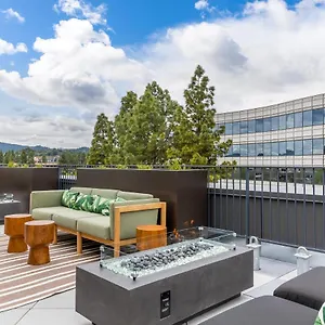 https://the-rise-walnut-creek-a-sentral-community.bestsacramentohotels.com